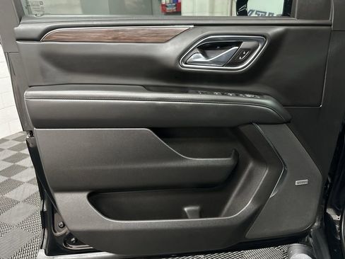 Used 2023 Chevrolet Tahoe Z71 image 18