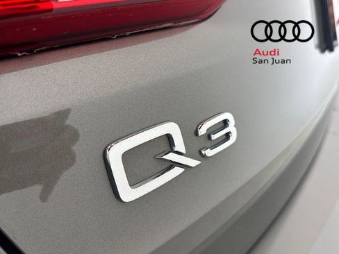 Certified 2025 Audi Q3 2.0T Premium w/ Convenience Package AWD/4WD image 11