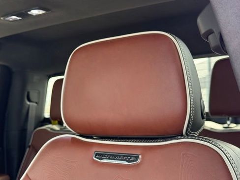 Used 2024 GMC Sierra 2500 Denali Ultimate image 14