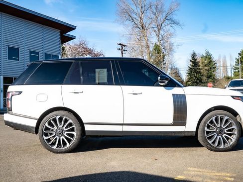 Used 2022 Land Rover Range Rover Westminster Edition image 2