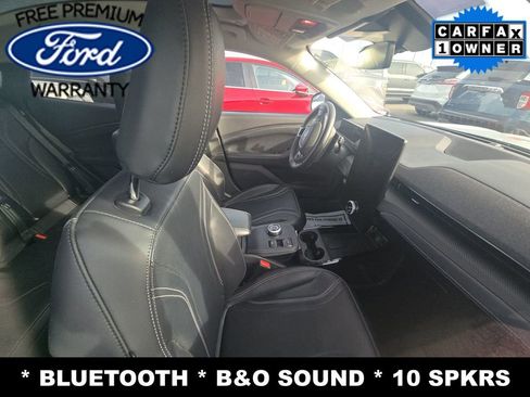 Used 2022 Ford Mustang Mach-E Premium image 10