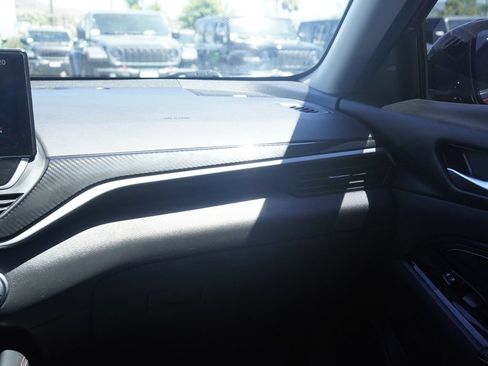 Used 2023 Nissan Altima 2.0 SR FWD image 33