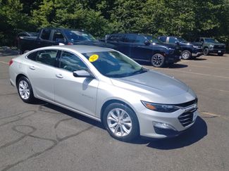 Used 2022 Chevrolet Malibu LT image 1