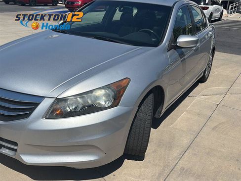 Used 2011 Honda Accord EX-L image 1