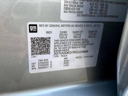 Used 2024 GMC Sierra 1500 SLT image 37