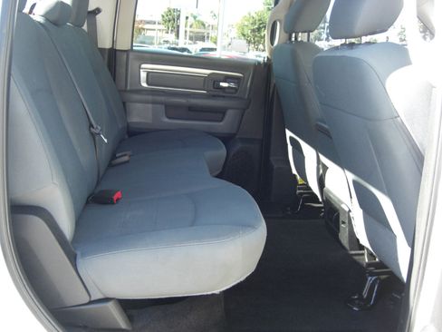 Used 2017 RAM 2500 SLT image 19