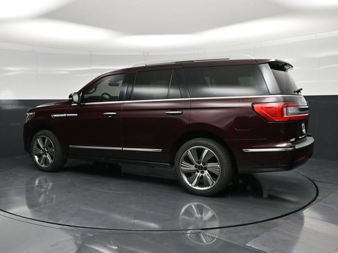 Used 2018 Lincoln Navigator Reserve w/ Technology Package AWD/4WD image 7