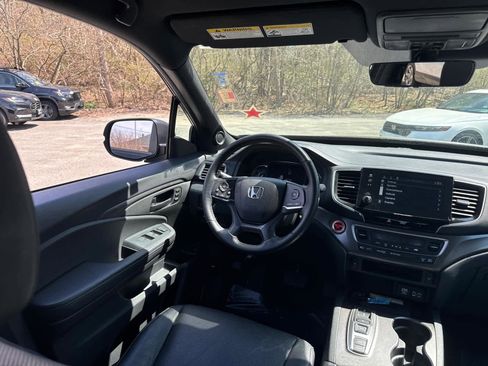 Used 2023 Honda Passport EX-L image 32
