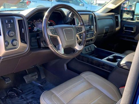 Used 2016 GMC Sierra 2500 Denali w/ Duramax Plus Package image 17