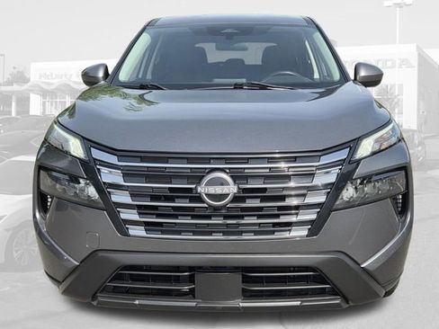 Used 2024 Nissan Rogue SV FWD image 5