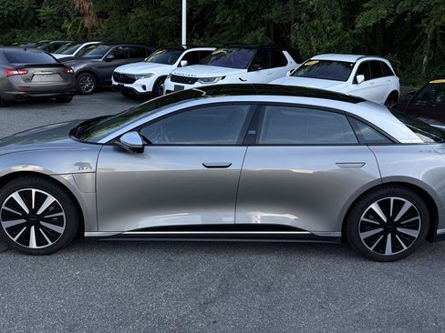 Used 2023 Lucid Air Grand Touring AWD/4WD image 12