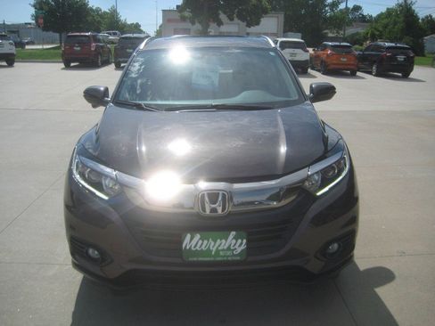 Used 2022 Honda HR-V EX-L image 3
