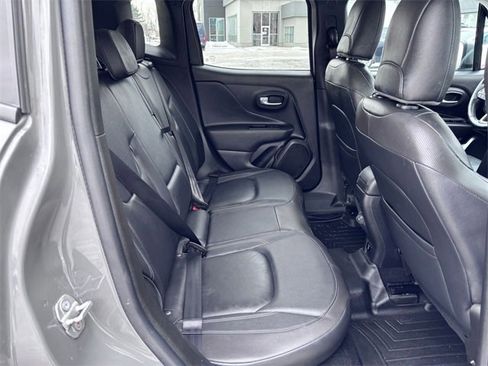 Used 2020 Jeep Renegade Limited w/ Trailer Tow Group image 27