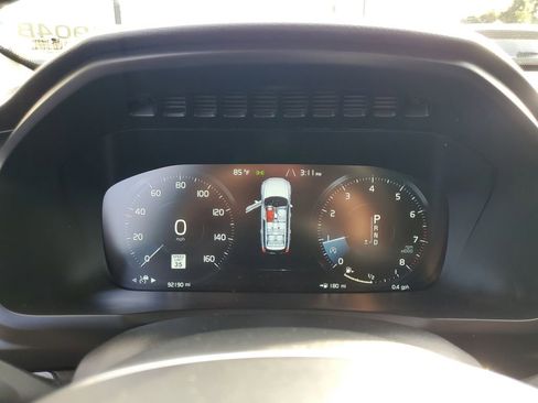 Used 2018 Volvo XC90 T6 Momentum w/ Convenience Package image 22