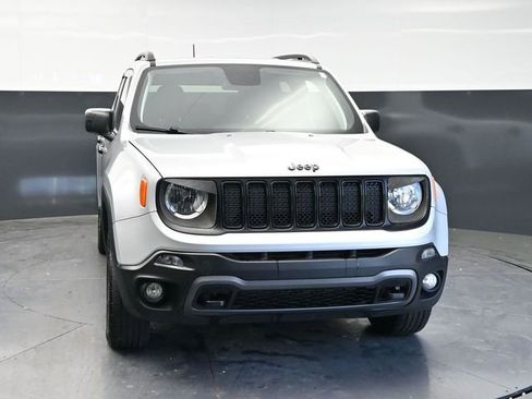 Used 2019 Jeep Renegade Sport image 2