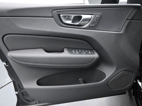 New 2026 Volvo XC60 B5 Plus w/ Protection Package Premier image 23