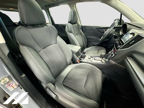 Used 2019 Subaru Forester Premium AWD/4WD image 30