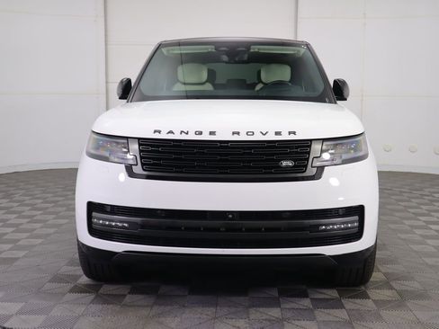 Used 2024 Land Rover Range Rover Autobiography image 2
