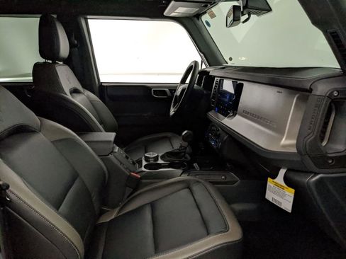 New 2025 Ford Bronco Outer Banks image 26