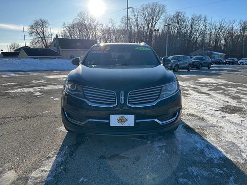 Used 2016 Lincoln MKX Reserve w/ Technology Package image 2