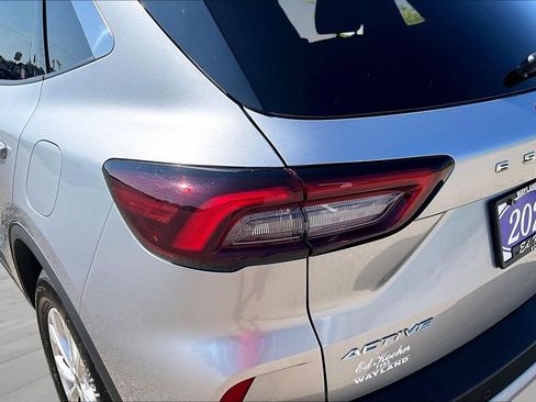 Used 2023 Ford Escape Active w/ Tech Pack #2 AWD/4WD image 29