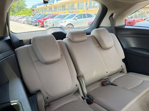 Used 2019 Honda Odyssey LX image 14