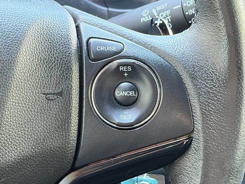 Used 2021 Honda HR-V Sport image 28