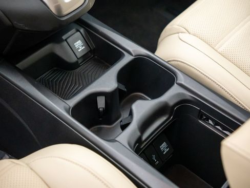 Used 2019 Honda CR-V Touring image 20
