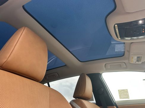 New 2026 Lexus RZ 450e AWD image 17