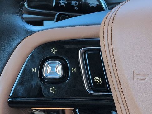 Certified 2023 Lincoln Aviator Black Label Grand Touring w/ Class IV Trailer Tow Package image 25