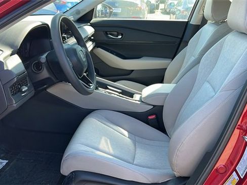 New 2025 Honda Accord SE image 10