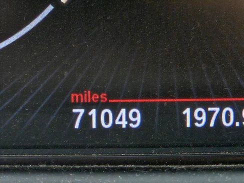 Used 2013 BMW 640i Convertible RWD image 18