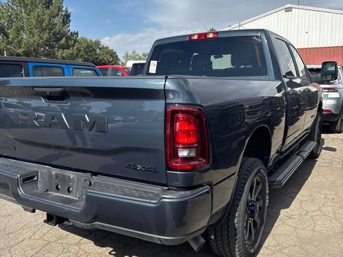 Used 2025 RAM 2500 Big Horn AWD/4WD image 4