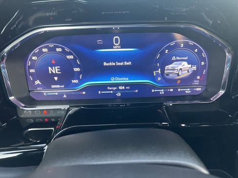 Used 2024 Chevrolet Silverado 1500 LTZ w/ LTZ Premium Package image 19