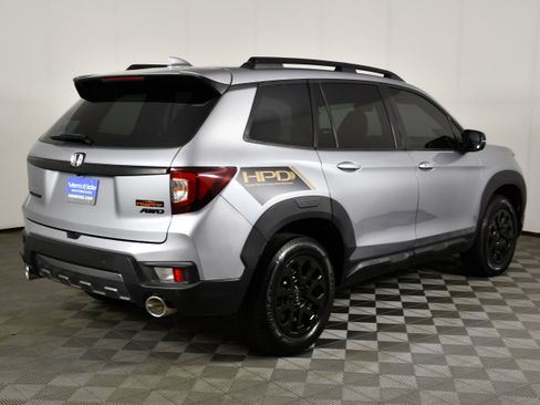 Certified 2023 Honda Passport TrailSport image 6