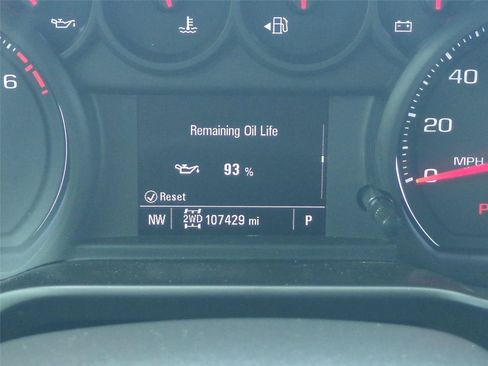 Used 2020 Chevrolet Silverado 1500 Custom w/ Custom Value Package AWD/4WD image 21