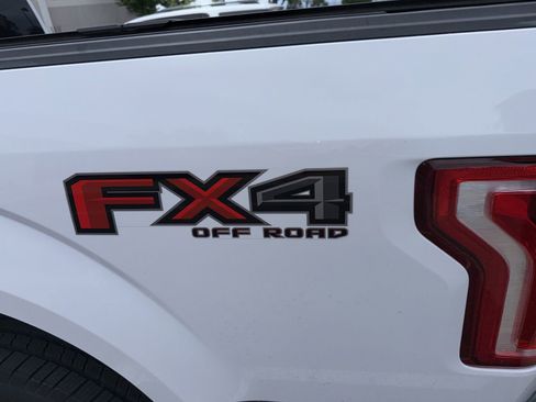 Used 2016 Ford F150 XLT w/ Equipment Group 302A Luxury AWD/4WD image 3