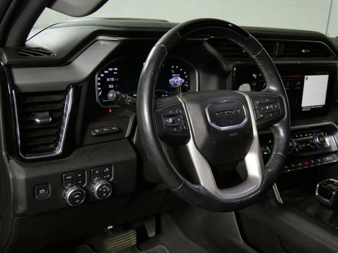 Used 2024 GMC Sierra 1500 Denali AWD/4WD image 13