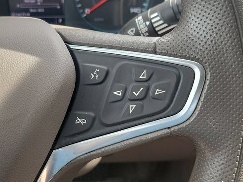 Used 2022 Chevrolet Malibu LT FWD image 24