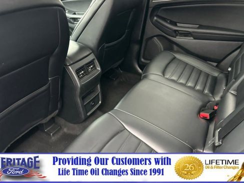 Certified 2024 Ford Edge SEL image 12