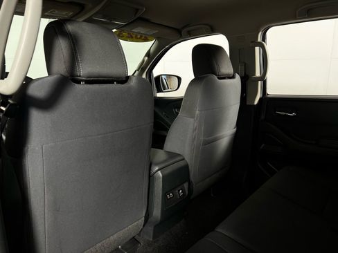 Used 2023 Nissan Frontier SV w/ SV Convenience Package image 22