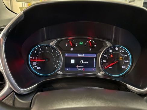 Used 2019 Chevrolet Equinox LT w/ Sun & Navigation Package AWD/4WD image 13
