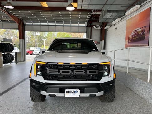 Used 2025 Ford F150 Raptor AWD/4WD image 2