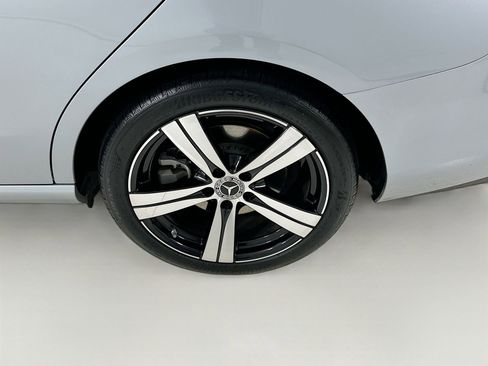 Certified 2025 Mercedes-Benz C 300 Sedan image 34