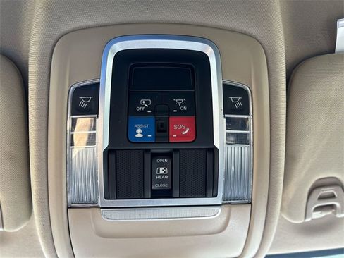 Used 2022 RAM 2500 Laramie image 30