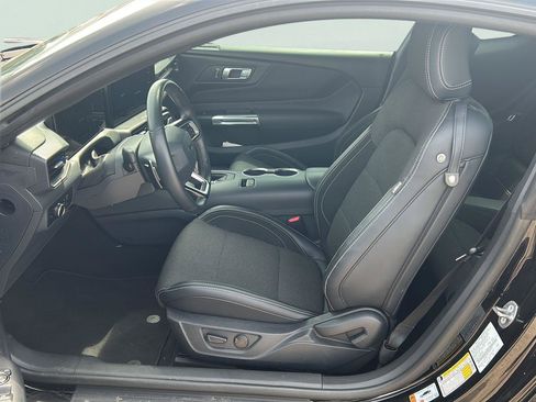 Used 2024 Ford Mustang GT RWD image 7