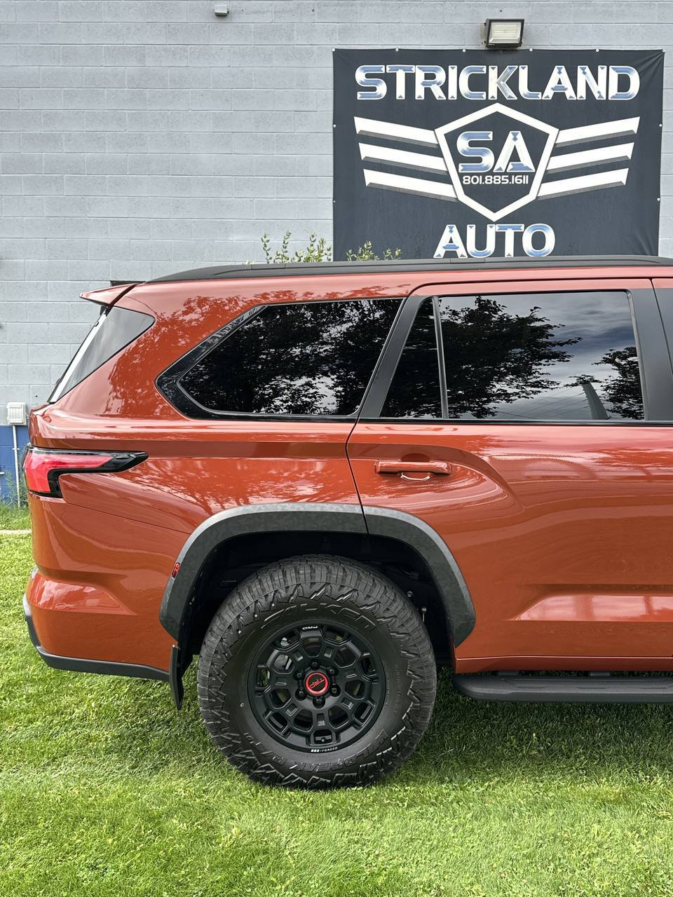 Used 2024 Toyota Sequoia TRD Pro AWD/4WD image 6