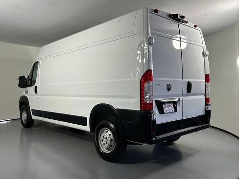 Used 2022 RAM ProMaster 2500 FWD image 5