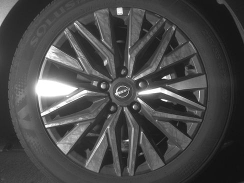 Used 2025 Nissan Altima 2.5 SV image 13