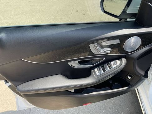 Used 2020 Mercedes-Benz C 300 4MATIC Sedan image 10